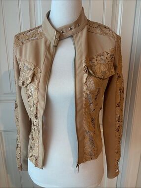 Women’s Lace-Trim Tan Jacket